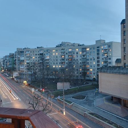 Pokrovsky Kiew Exterior foto