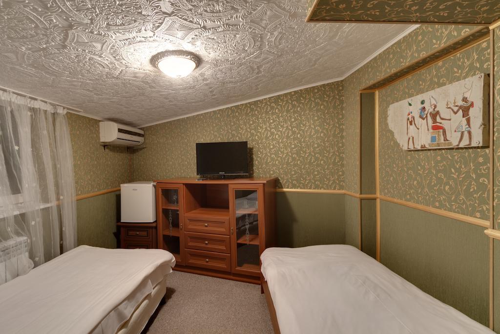 Pokrovsky Kiew Zimmer foto
