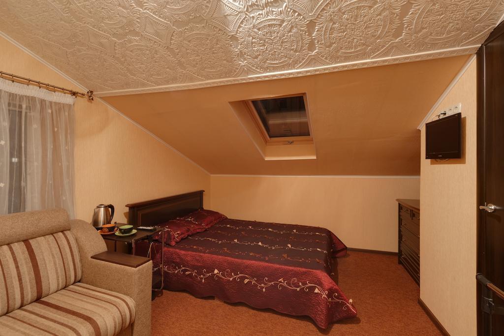 Pokrovsky Kiew Zimmer foto